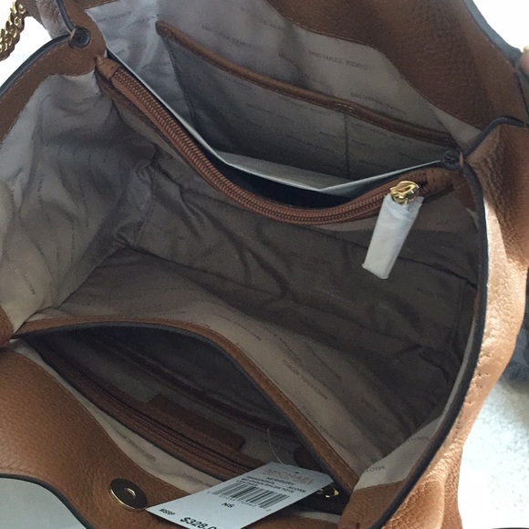 MICHAEL Michael Kors Newbury Medium leather bag - Picture 7 of 8